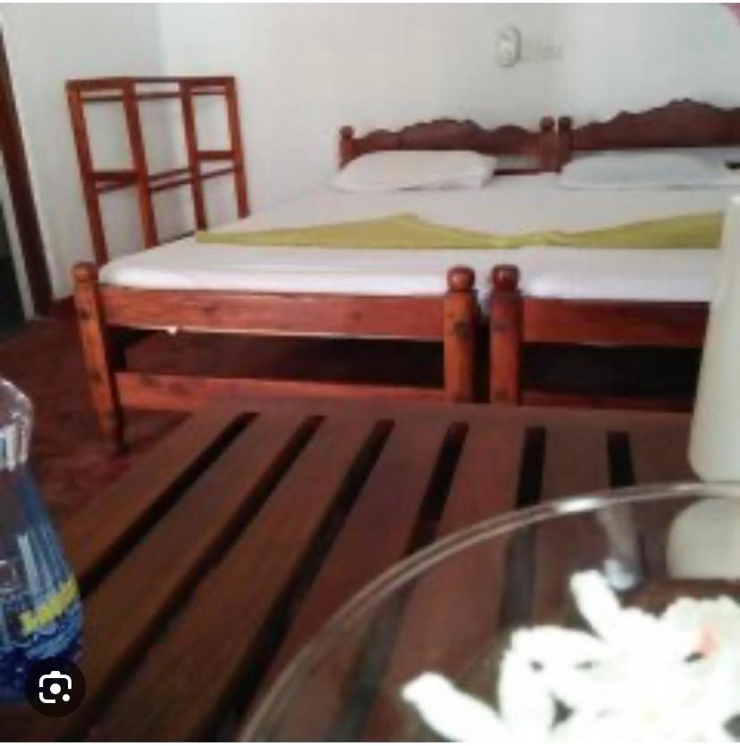 Samans Guesthouse Tangalle Exteriör bild